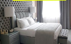 Apartment Luxury Centre Located